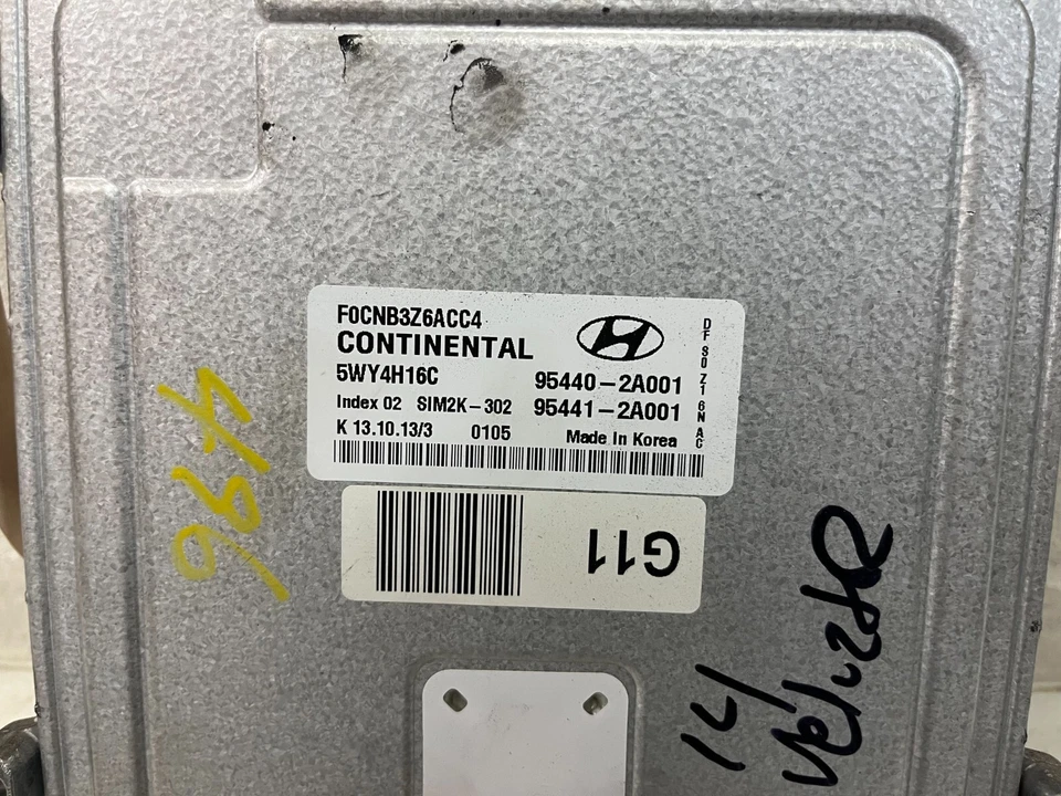 Módulo de control informático de transmisión Hyundai Veloster 12-17 TCM 95440-2A001 Foto 2 de 4