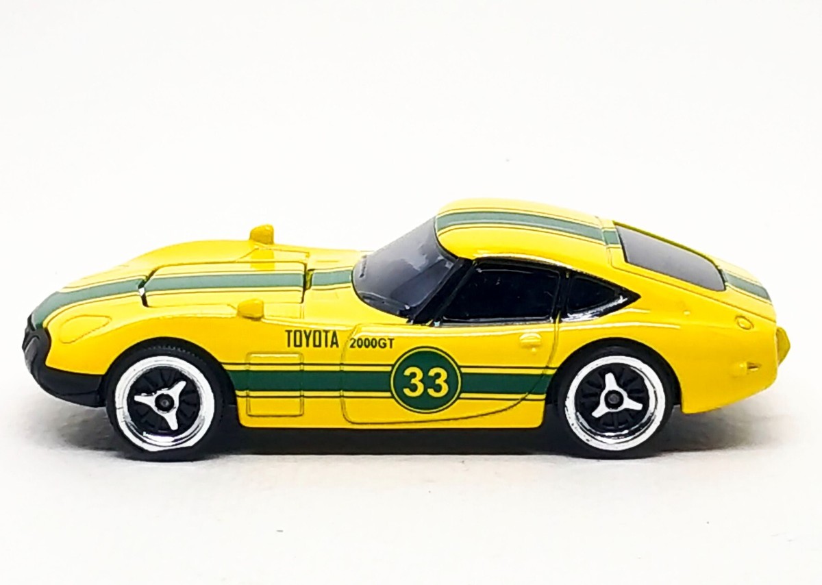 トヨタ2000GT Majorette Toyota 2000GT Vintage Racing no.33 Yellow - 1:56