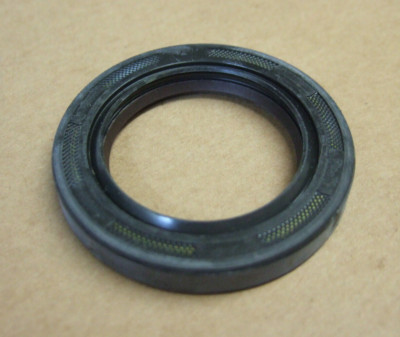 Kurbelgehäusedichtring, crankcase oilseal BRP  420831185 can-am  2003-23