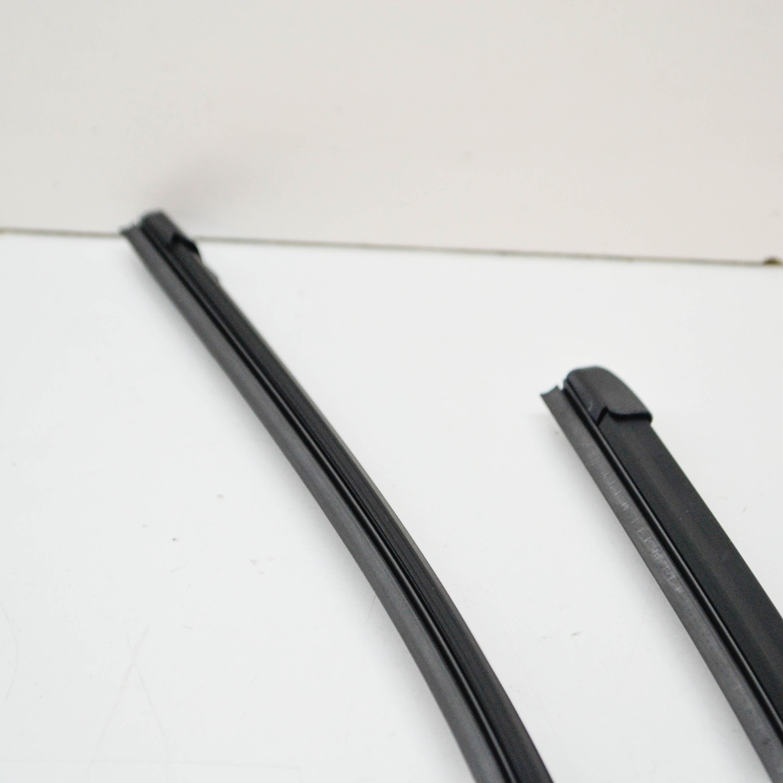 BMW X3 G01, F97 Frontwischerarme 61617469820 7469820 NEU ORIGINAL