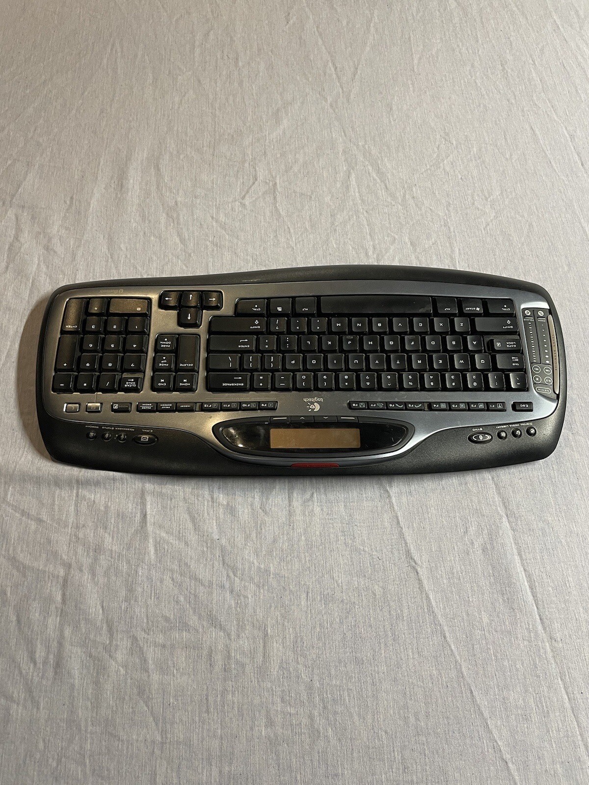 Logitech Wireless Desktop Keyboard MX5000 With Transmitter