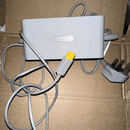 Official Nintendo Wii U Console Mains Power Supply Cable Genuine UK 3