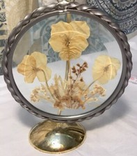 Pressed Flowers Art Suncatcher/Wall Decoration Lasting Impressions Glass Vintage