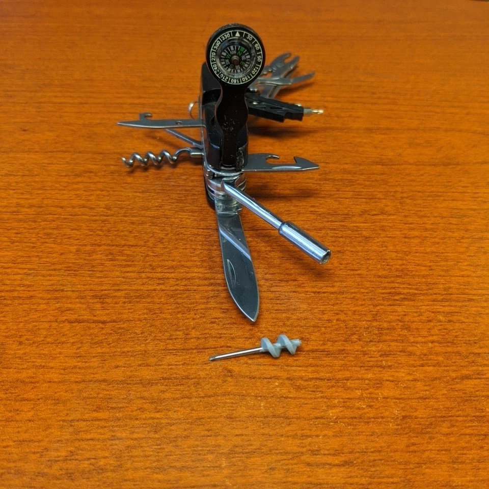 Ranger MultiTool Pocket Knife with Compass & 30 Tools All in Your Pocket Vintage - Image 4 of 4