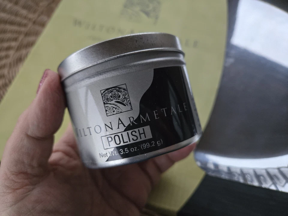 NIB Flutes & Pearls Large Oval Tray by Wilton Armetale #272054 & Polishing Kit - Image 2 of 4