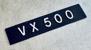 Orig. IHAGEE Ersatzteil 1 x EXAKTA TYPENSCHILD mit Schriftzug VX500 - NEUWARE !