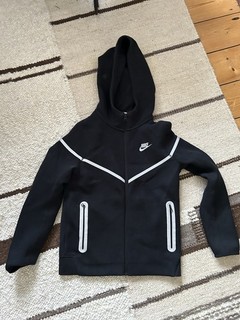 Nike Youth Large Tech Fleece Black With Reflective Excellent Condition