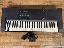 The Miracle Piano Teaching System MIDI Keyboard Tested Works 1 broken key w/PWR