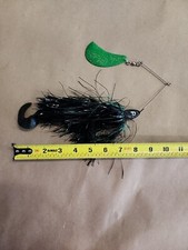 Musky Safari Flashy Serial Killer Black green Bucktail Lure Bait Flashabou
