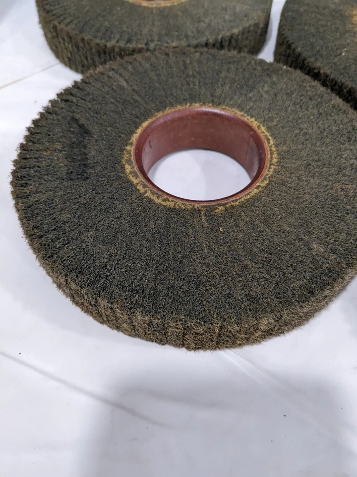 Rueda con solapa sin montar Brite Star-6" Diam 220 grano carburo de silicio cantidad 4 77591782 Foto 2 de 4