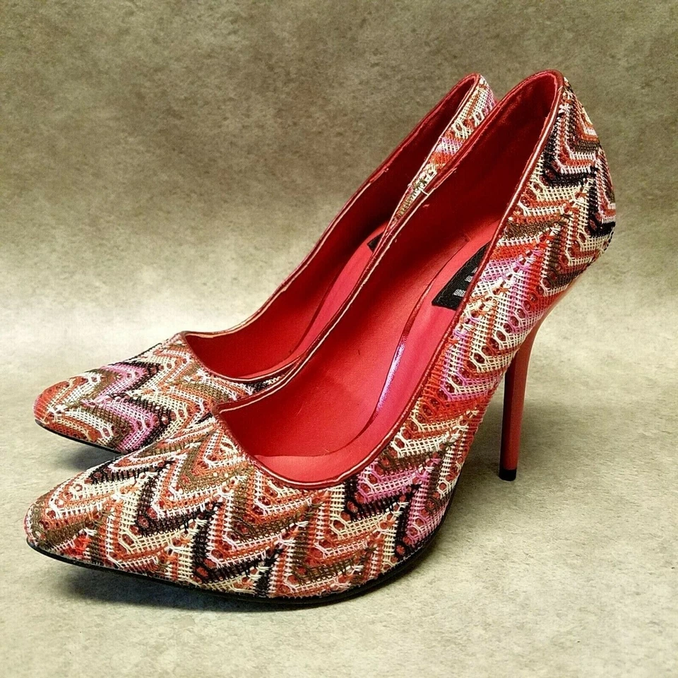 Zapatos de tacón Fahrenheit FRH para mujer talla 7,5 rojos sin cordones punta 4" Foto 3 de 4