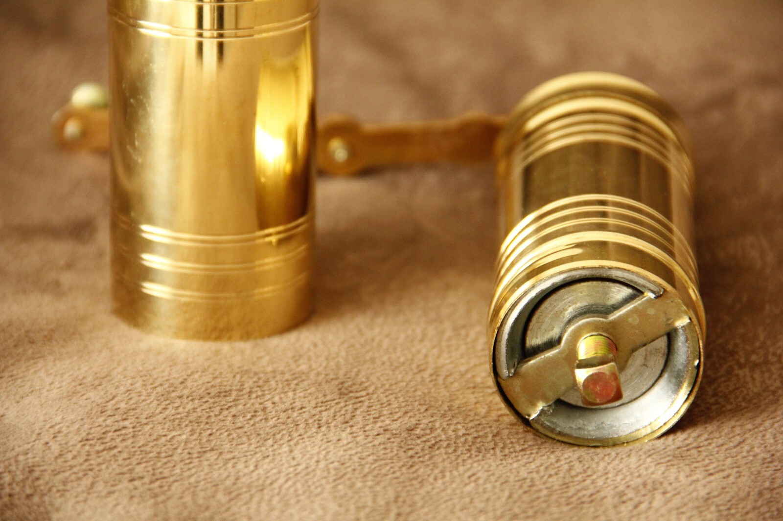 Brass Pepper Mill , Pepper Grinder, Coffee Grinder, Manual Mill, Pepper