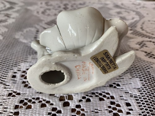 Vintage China Figurine Baby Cradle - Picture 3 of 7