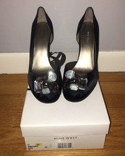 NINE WEST Peep Toe Black Satin Heel Size 9M Jewel Nittany Sexy Cocktail Wedding