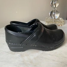Dansko Shoes Womens 36 5.5 Clog Black Leather Professional Style Slip On