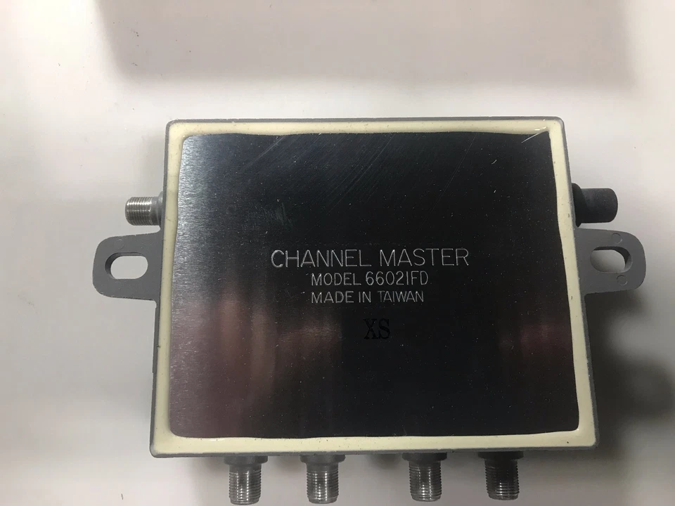 Channel Master Multi-Switch 4x2 6602IFD - Image 2 of 4