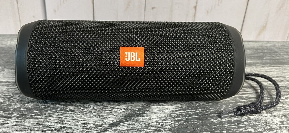 【美品】JBL FLIP 4 JBL Flip 4 - A full-featured waterproof portable Bluetooth
