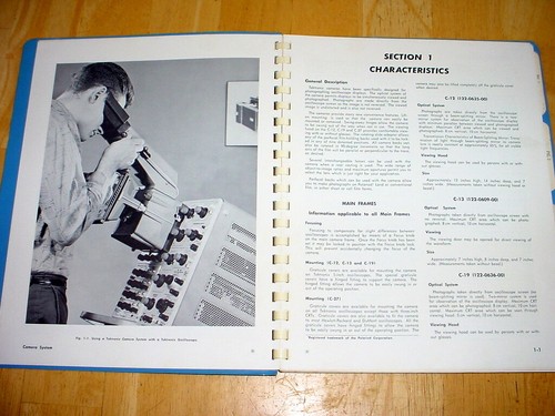 Tektronix Oscilloscope Camera System Instruction Manual C-12, C-13, C-19, C-27 - Picture 2 of 4
