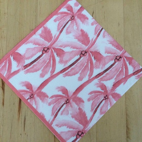 PAPER NAPKINS / SERVIETTES PK20 WHITE WITH PINK COCONUT PALM TREES - Picture 2 of 2