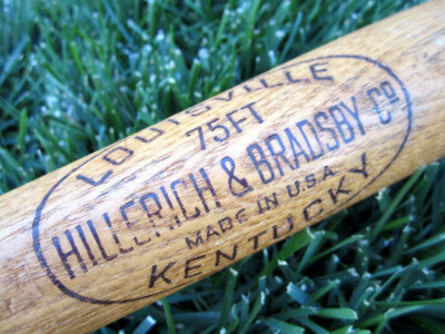 Hillerich & Bradsby • Louisville 75 pieds • Batte en bois