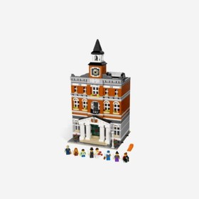 Lego 10224 Town Hall 2766pcs Expedited Shipping - Sealed Not Opened