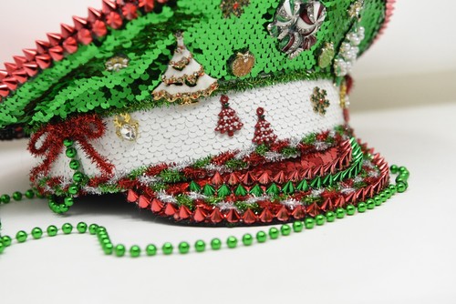 Cappello da capitano con borchie paillettes gioielli natalizi spille orpelli impreziosite cinturino perline - Foto 10 di 20
