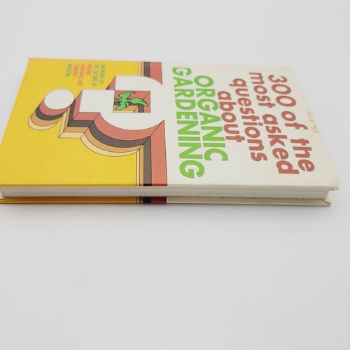 300 of the Most Asked Questions About Organic Gardening Rodale Press 1975 - Picture 7 of 8