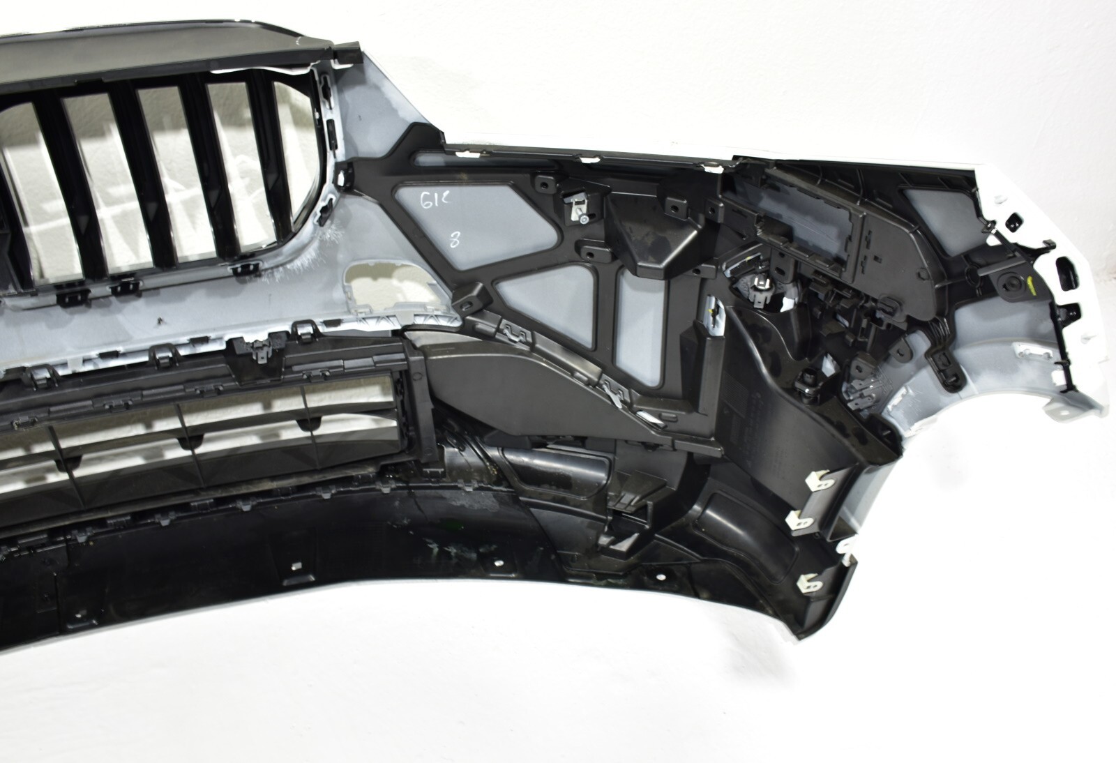 NEU Original BMW U11 Ziergitter Front (Basis) 51139883426 online