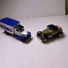 Ertl True Value 1931 Delivery Truck Bank  Ace Eleventh Edition Diecast Car