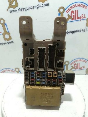 8264113040 1035981 Fuse Box TOYOTA COROLLA VERSO E12 2.0 D-4D LINEA