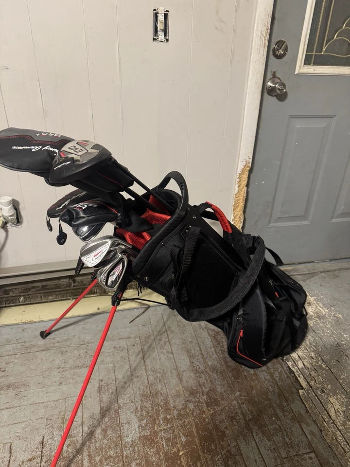 Juego de 10 palos de golf Tommy Armour EVO para diestros con bolsa Foto 3 de 4
