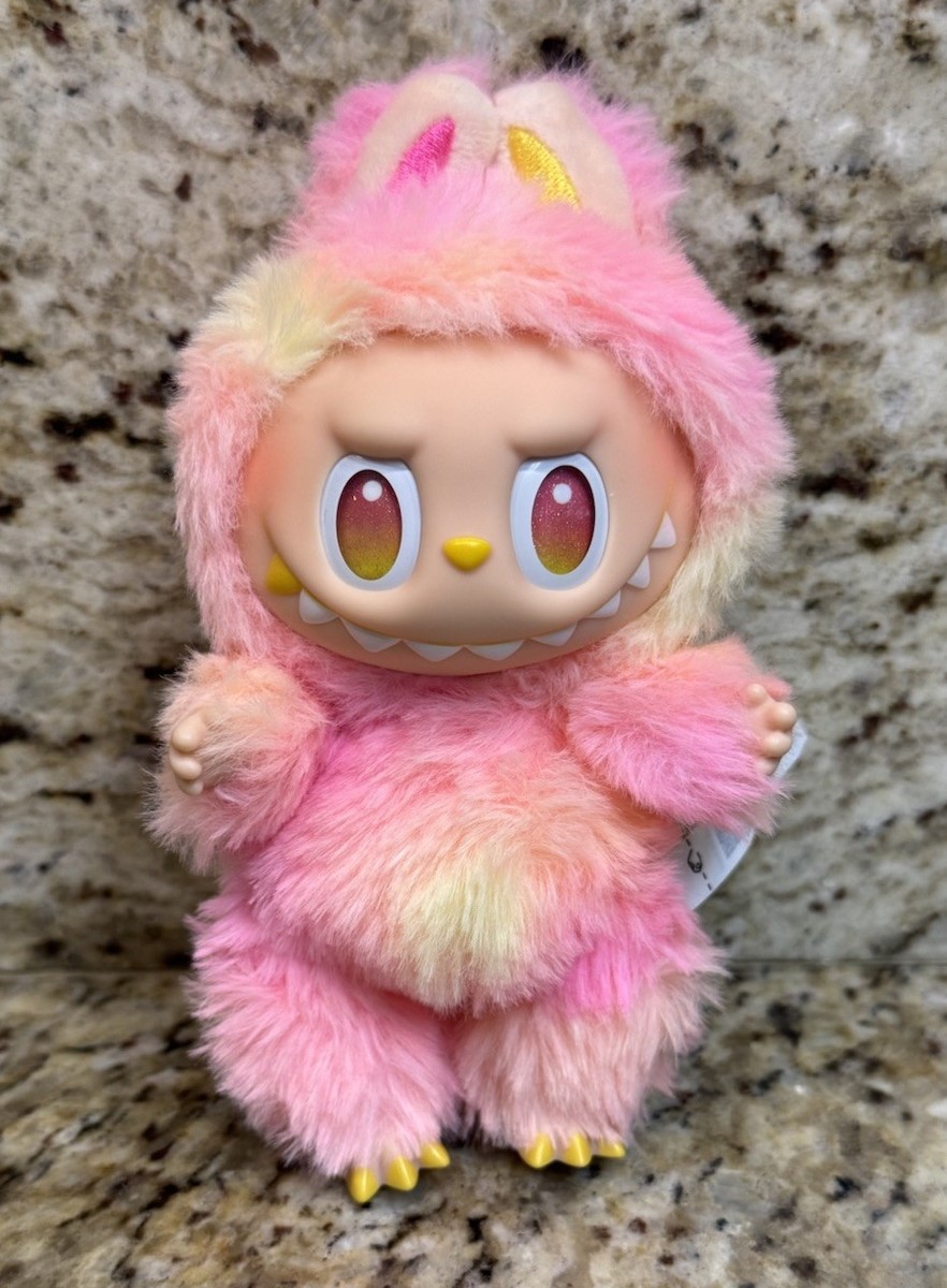 正規品　Labubu the big into energy LOYALTY Labubu The Monsters Big into Energy Series Vinyl Plush
