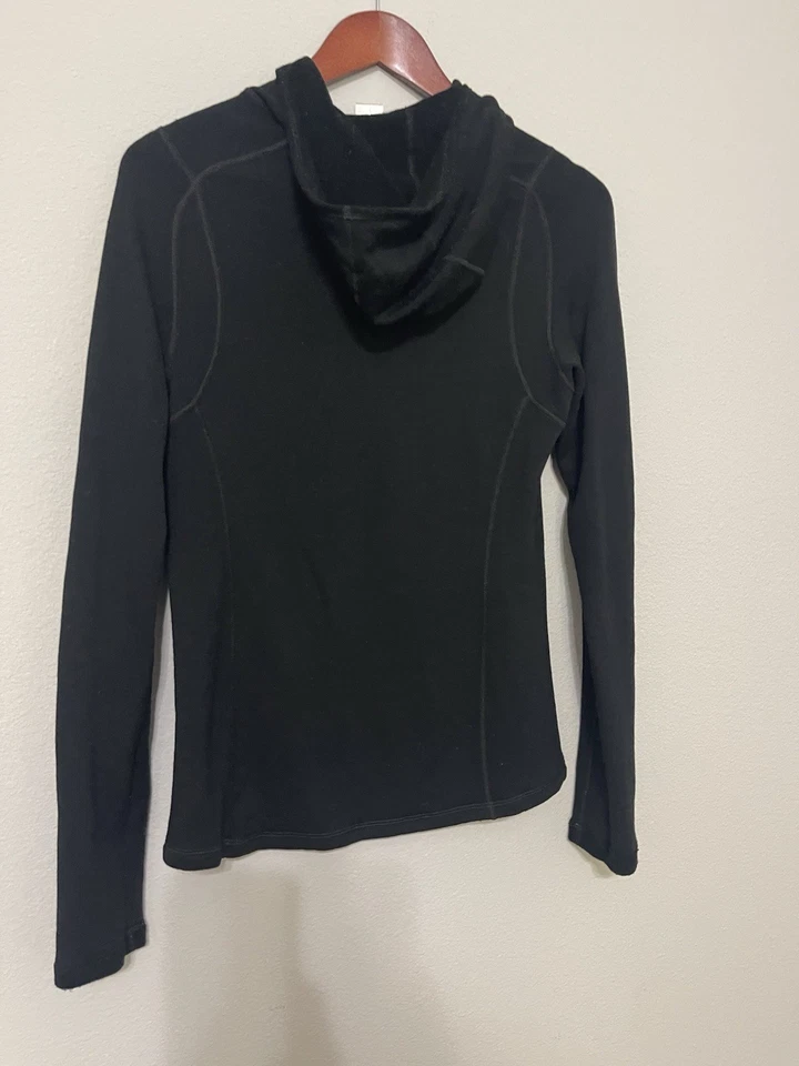 Patagonia Women's Hooded  Sweater 100% Merino Wool, Large Size For Woman Stretch - Image 3 of 4