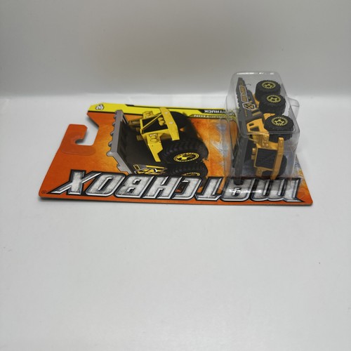 Matchbox MBX Construction 7/10 (2011) Yellow 3-Axle Dump Truck Toy FAST SHIPPING - Picture 6 of 7