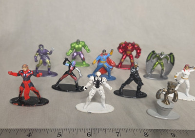Jada Marvel Nano Metal Mini-Figures Die-Cast - Lot of 11 Figures