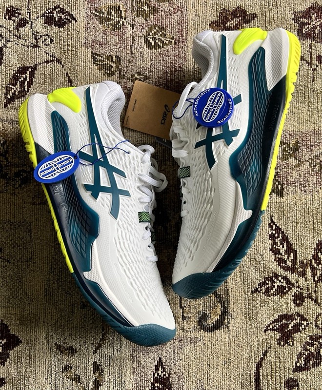 ASICS Gel Resolution 9 Wide 8.5 Mens White Restful Tea 1041A376-101 Tennis NEW