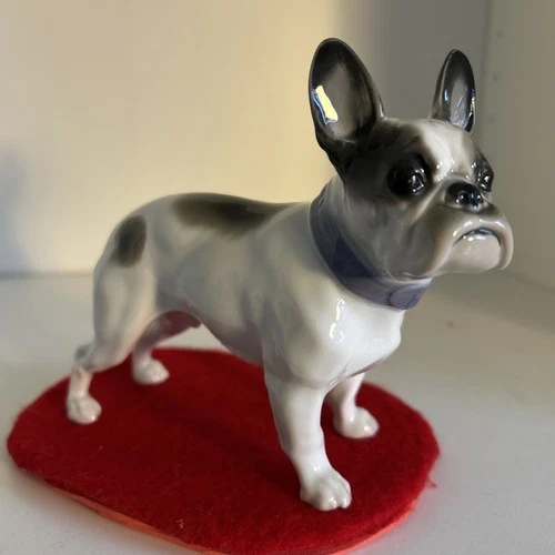 Superb Metzler & Ortloff Germany antique 1935  Porcelain French Bulldog Figurine