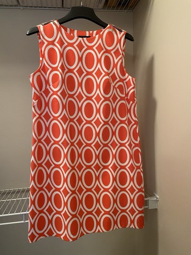 New AGB Dress Orange And White Geometric Design Sleeveless Back Zip Size 14