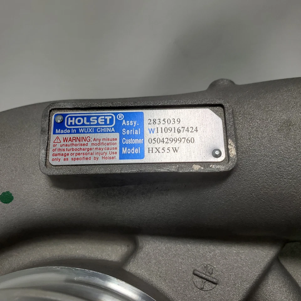 Holset HX55W 涡轮增压器 适合光标发动机 2835039 5042999760 3790293 — 第 2/4 张图片