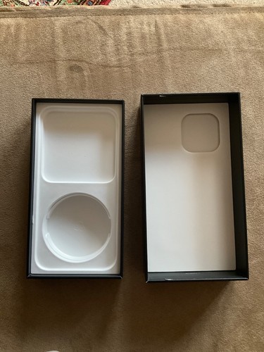 Apple iPhone 13 Pro box ONLY - Picture 5 of 6
