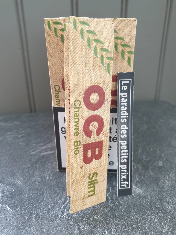 feuille à rouler OCB slim Chanvre BIO,10 carnets de 32 feuilles + 1 briquet kdo