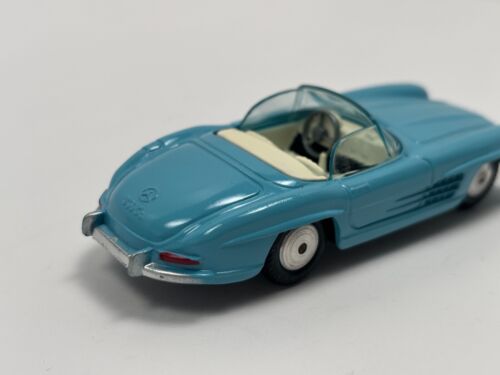 Miniature 1:43 - CORGI TOYS - MERCEDES BENZ 300SL 300 SL OPEN ROADSTER N°302 - Imagen 11 de 22