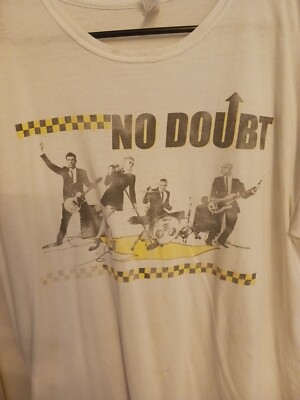Vintage! No Doubt Tee Size XL, 2000's Concert Tour Shirt, Worn With Tiny Holes! 