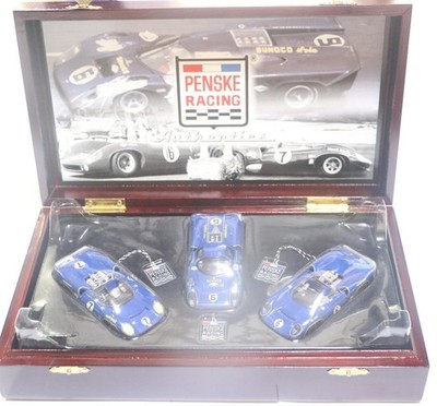 aluable GMP 1/43 Penske Team Lola T70 Can-Am 3-car set
