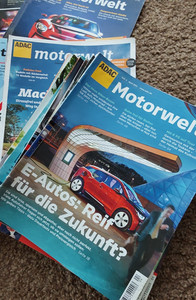 45 ADAC MOTORWELT MAGAZINES ( SIMILAR TO AAA) IN GERMAN  2013 AND 2017