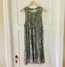 Loft Sleeveless Tiered Dress Size S Green Paisley Medallion Knit Relaxed Summer