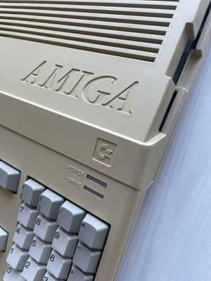 Commodore Amiga 500 Chicken Lips mit Hi-Tek Tastatur REV3 Sealed, versiegelt#BV1