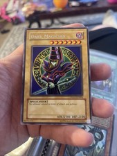 Dark Magician DLG1-EN004 YuGiOh Dark Legends