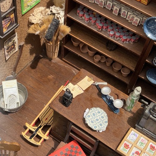 Franklin Mint Diorama The American Country Store 1984 - Picture 6 of 20