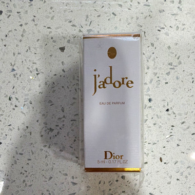 Dior J adore Eau de Parfum Miniature Perfume 5 ml / 0.17 fl oz